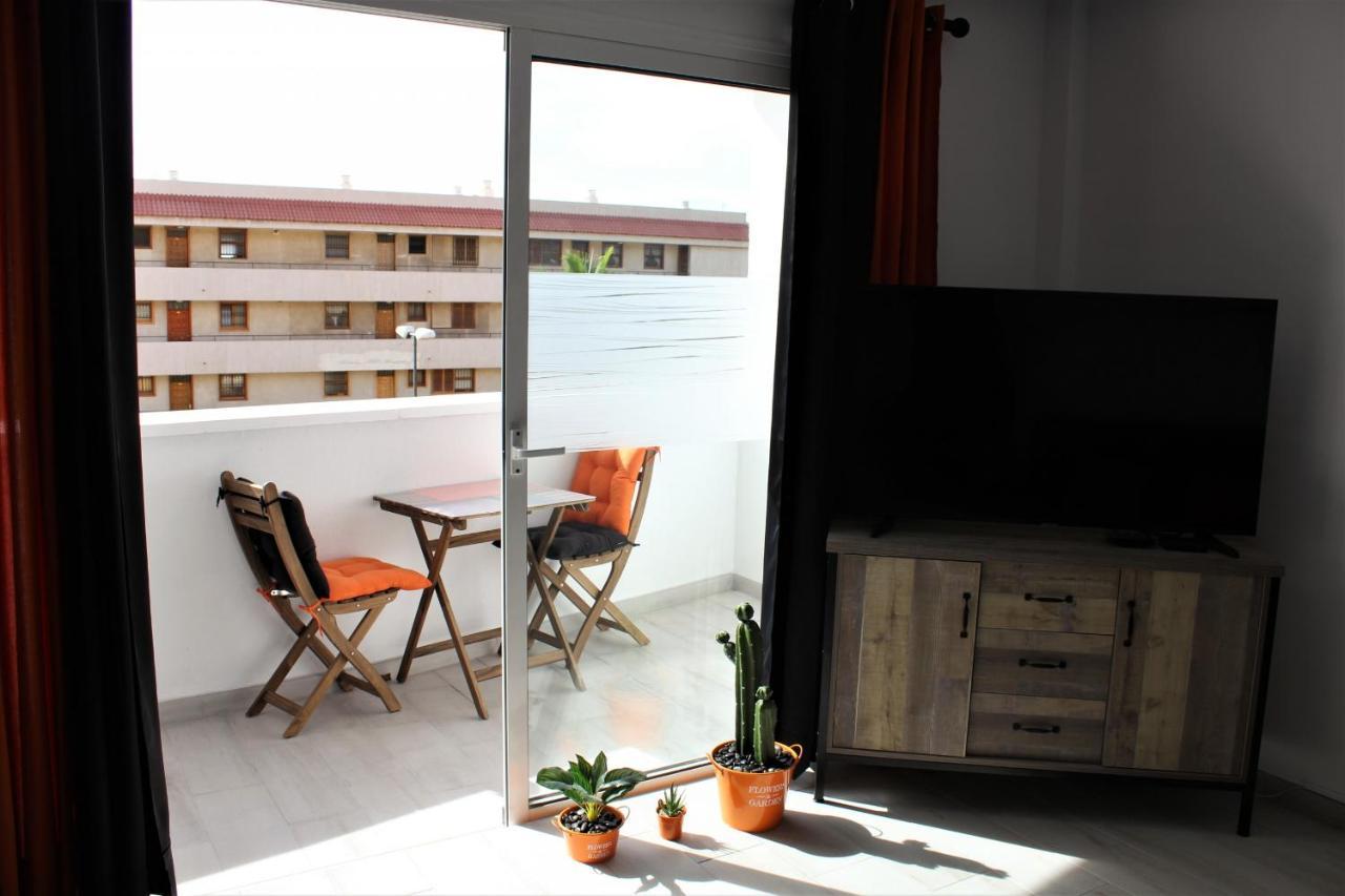 Modern And Lovely Apartment In Los Cristianos لوس كريستيانوس المظهر الخارجي الصورة